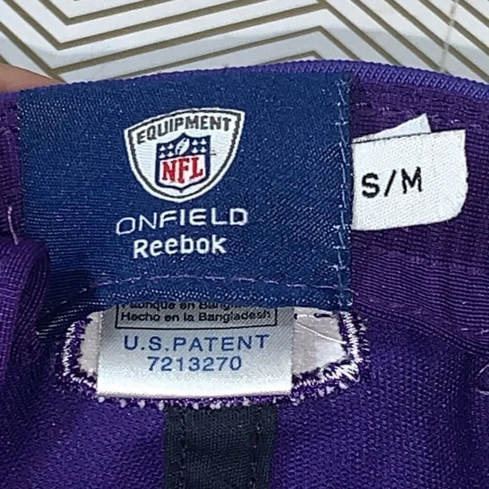 Reebok Minnesota Vikings S/M On Field Hat Cap NFL Football Purple Black Two Tone